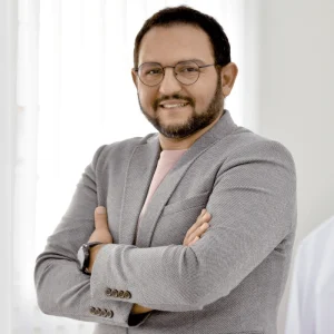 doç. dr. hakan delibaş