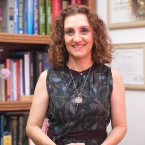 op. dr. arzu çabuk dökmeci